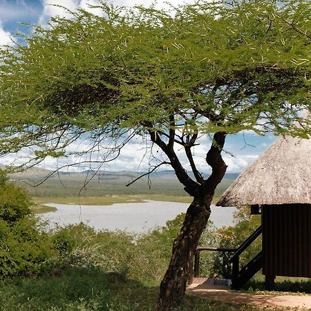 بونغولا Nkwazi Lake Lodge المظهر الخارجي الصورة