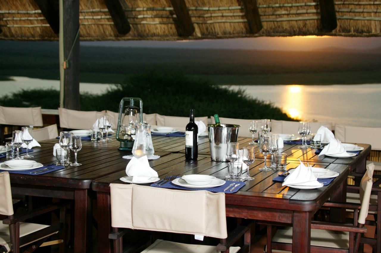 بونغولا Nkwazi Lake Lodge المظهر الخارجي الصورة